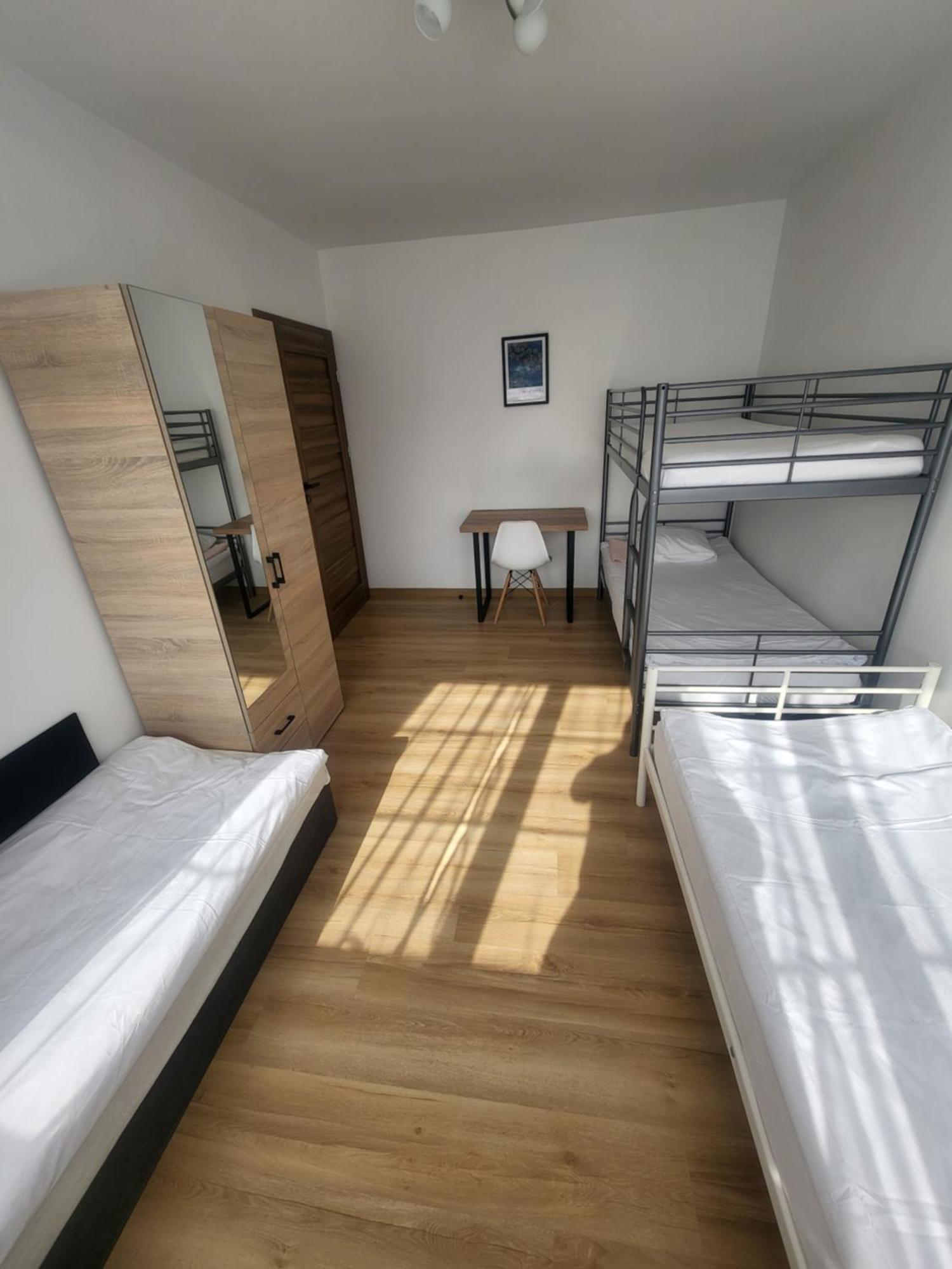 Rooms4Rest Popularna - Private Rooms For Tourists - Atr Consulting Sp, Z O,O, Варшава Экстерьер фото