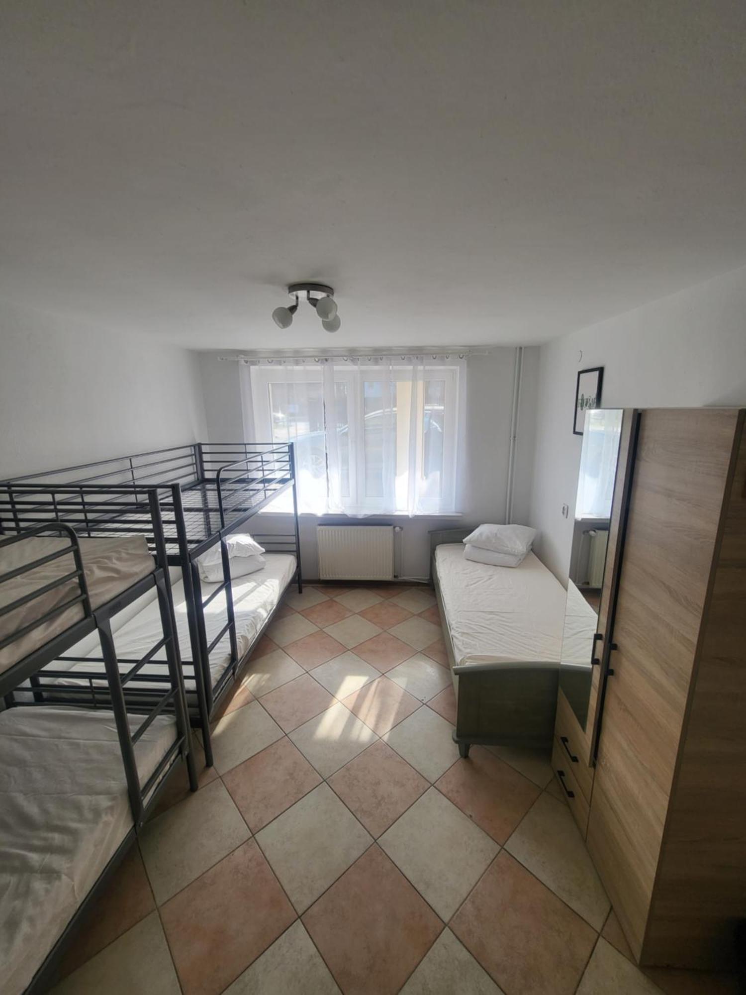 Rooms4Rest Popularna - Private Rooms For Tourists - Atr Consulting Sp, Z O,O, Варшава Экстерьер фото