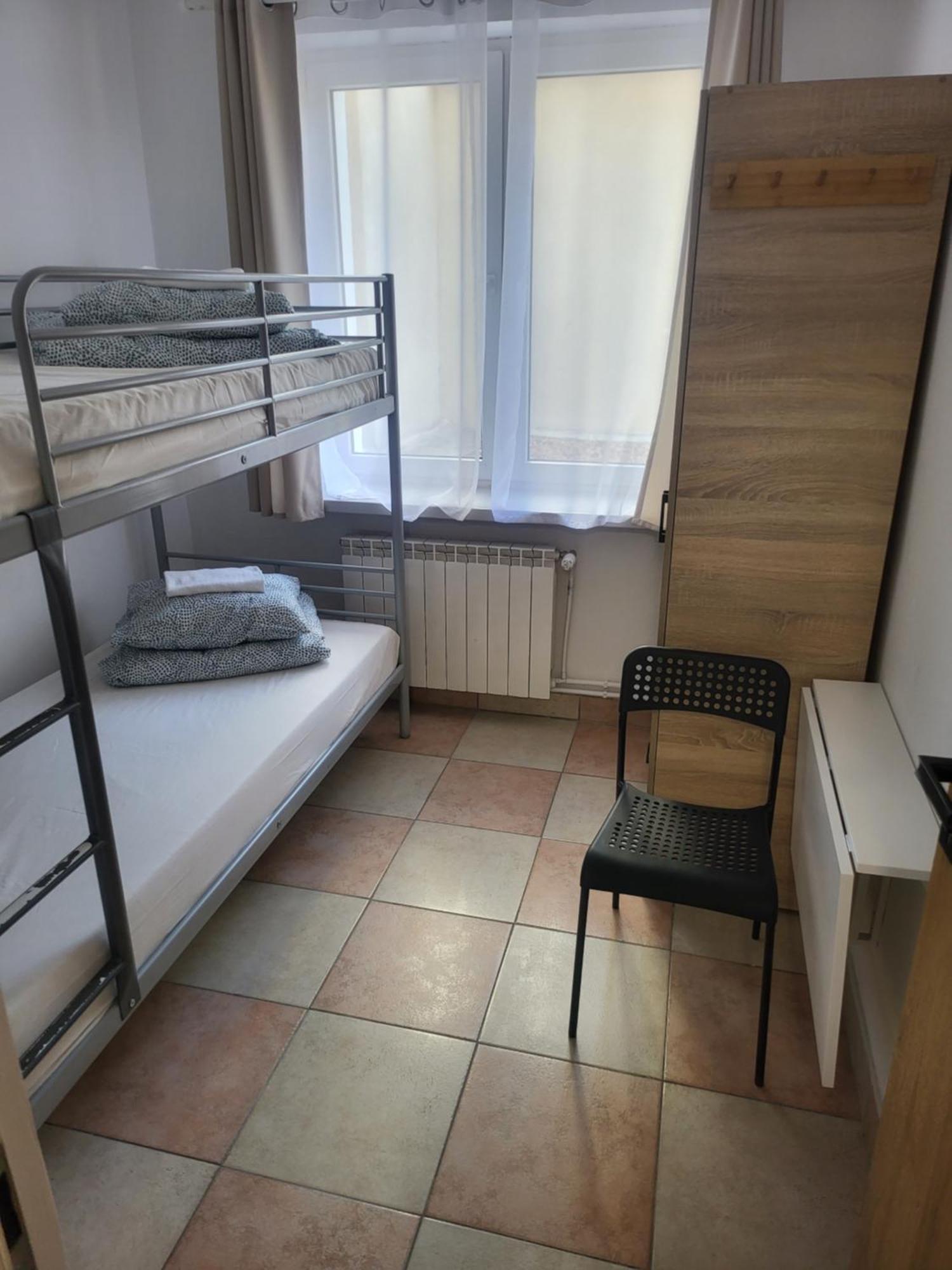 Rooms4Rest Popularna - Private Rooms For Tourists - Atr Consulting Sp, Z O,O, Варшава Экстерьер фото