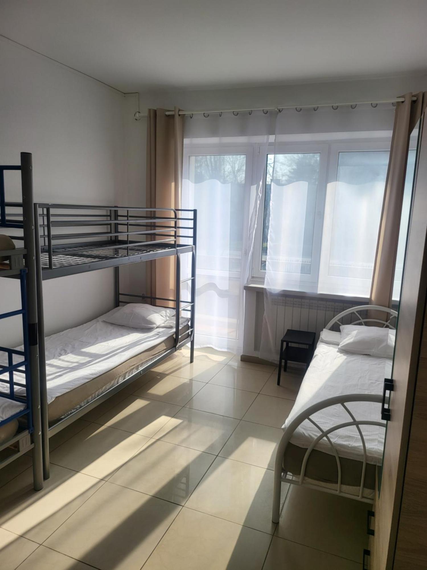 Rooms4Rest Popularna - Private Rooms For Tourists - Atr Consulting Sp, Z O,O, Варшава Экстерьер фото