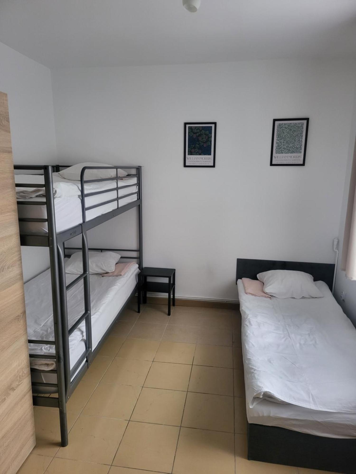 Rooms4Rest Popularna - Private Rooms For Tourists - Atr Consulting Sp, Z O,O, Варшава Экстерьер фото